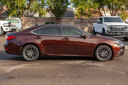2017 Lexus ES 350 Base