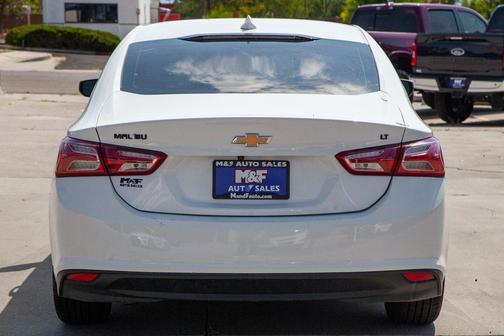 2022 Chevrolet Malibu FWD LT