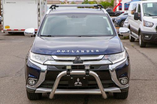 Cosmic Blue Metallic 2017 Mitsubishi Outlander SE