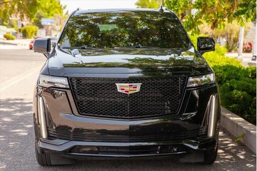 2022 Cadillac Escalade Sport
