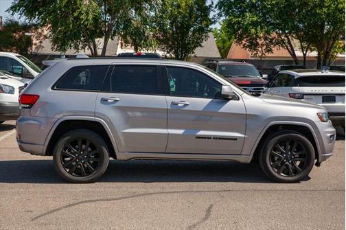 2018 Jeep Grand Cherokee Altitude
