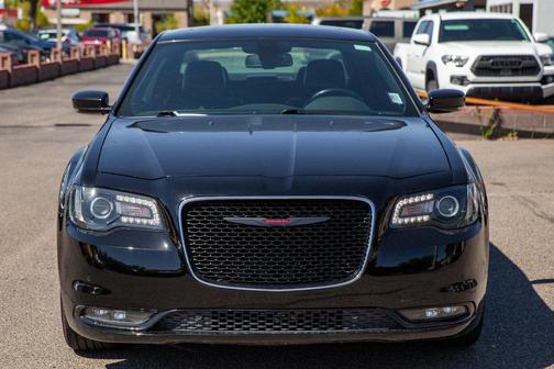 2022 Chrysler 300 S