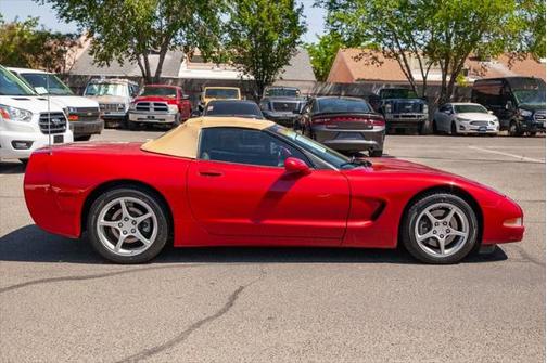 2000 Chevrolet Corvette Base