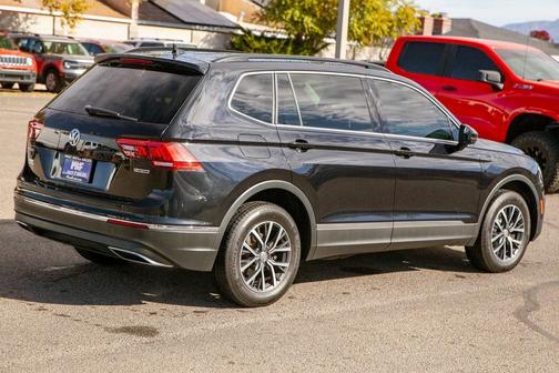2020 Volkswagen Tiguan 2.0T SE 4MOTION