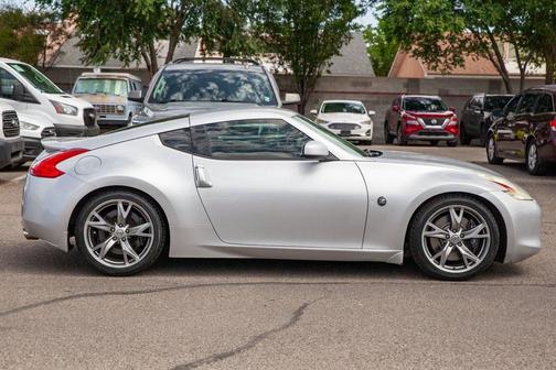 2009 Nissan 370Z Base
