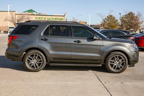 2019 Ford Explorer Sport