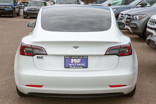 Pearl White Multi-Coat 2019 Tesla Model 3 Long Range