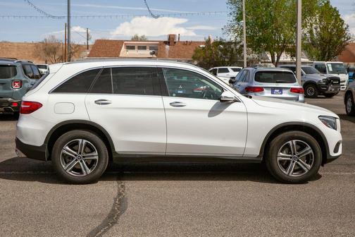 White 2019 Mercedes-Benz GLC 300 4MATIC