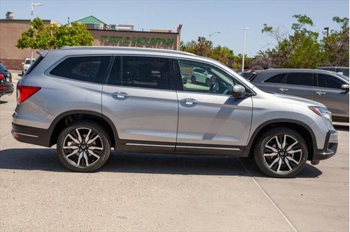 2020 Honda Pilot Touring 8-Passenger