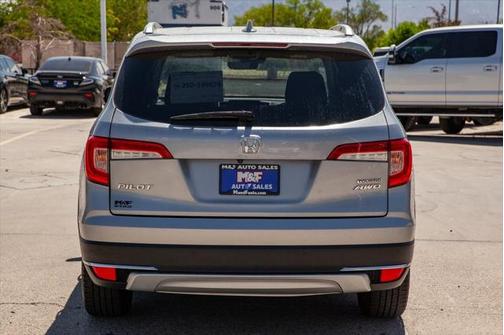 2020 Honda Pilot Touring 8-Passenger