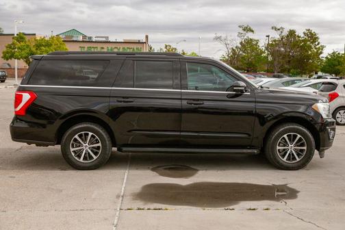 Black Metallic 2019 Ford Expedition Max XLT