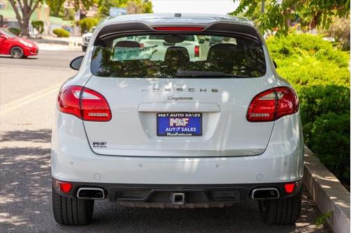 2014 Porsche Cayenne Base