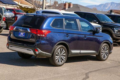 2019 Mitsubishi Outlander ES
