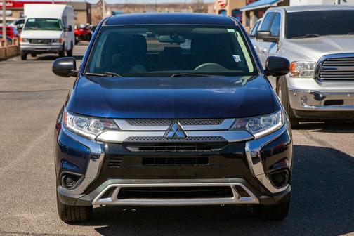 2019 Mitsubishi Outlander ES