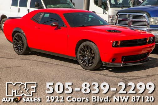 2017 Dodge Challenger SXT