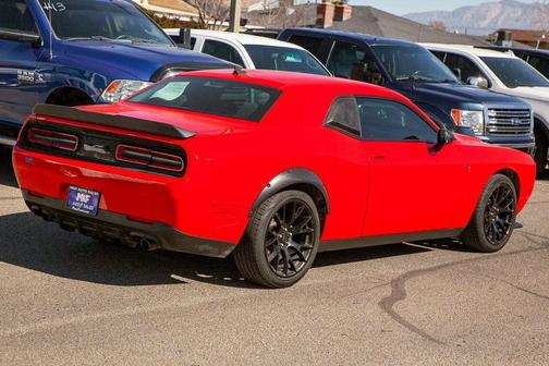 2017 Dodge Challenger SXT