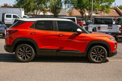 Vivid Orange Metallic 2022 Chevrolet Trailblazer ACTIV