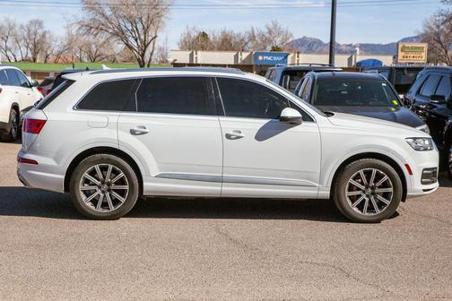 2017 Audi Q7 3.0T Premium