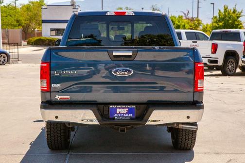 Blue 2017 Ford F-150 XLT