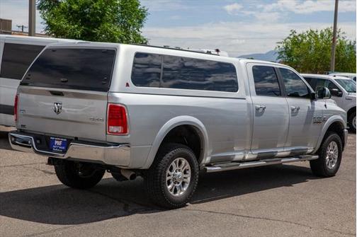 2018 RAM 2500 Laramie Crew Cab 4x4 8' Box