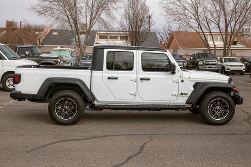 2021 Jeep Gladiator Sport S