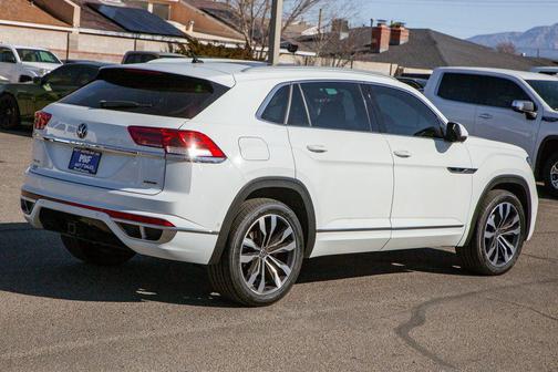2020 Volkswagen Atlas Cross Sport 3.6L V6 SEL Premium R-Line