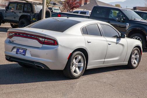 2020 Dodge Charger SXT