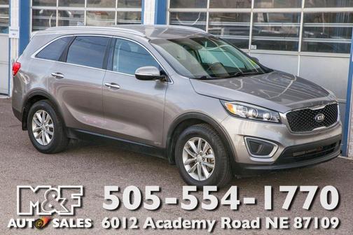 2017 Kia Sorento LX
