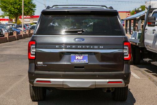 Gray Metallic 2024 Ford Expedition Limited