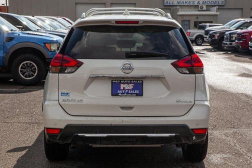 2020 Nissan Rogue SV