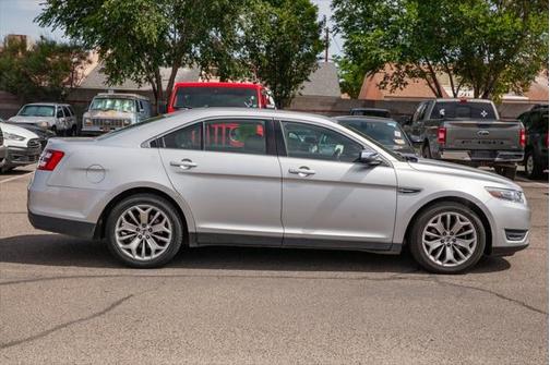 2017 Ford Taurus Limited