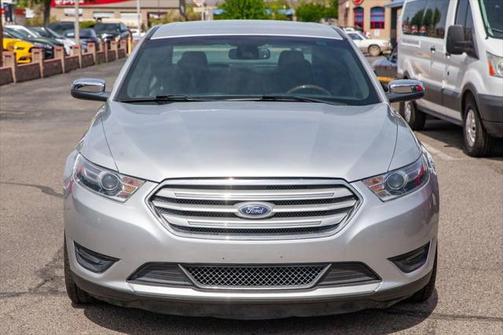 2017 Ford Taurus Limited