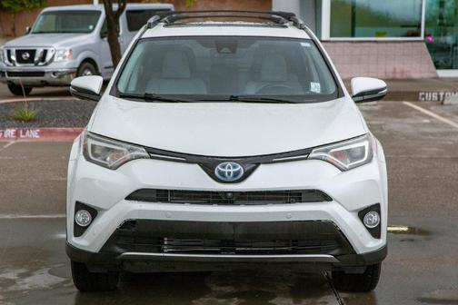 Blizzard Pearl 2017 Toyota RAV4 Hybrid Limited