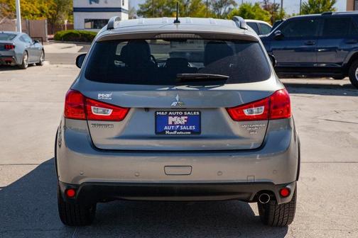 2016 Mitsubishi Outlander Sport 2.4 SEL