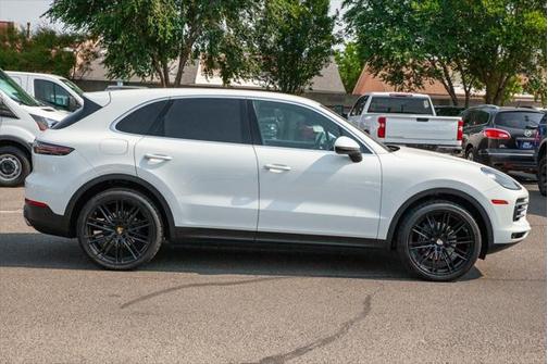 2020 Porsche Cayenne Base