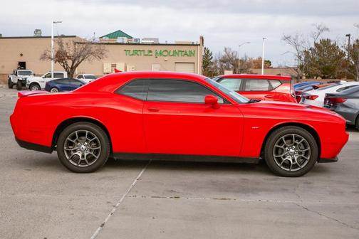 2017 Dodge Challenger GT