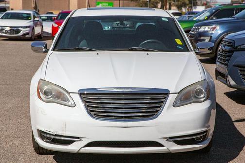 2013 Chrysler 200 Limited