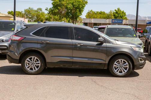 Magnetic Metallic 2017 Ford Edge SEL