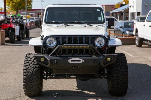 2021 Jeep Gladiator Willys 4x4