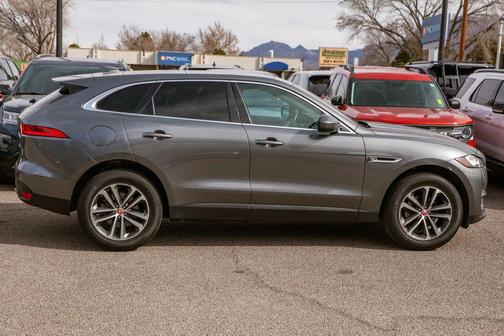 2019 Jaguar F-PACE 25t Premium