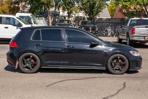 2016 Volkswagen Golf GTI 2.0T S 4-Door