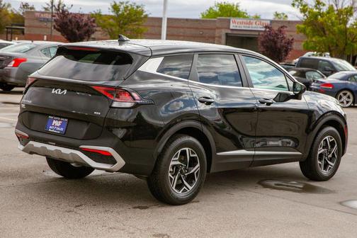 Fusion Black 2024 Kia Sportage LX