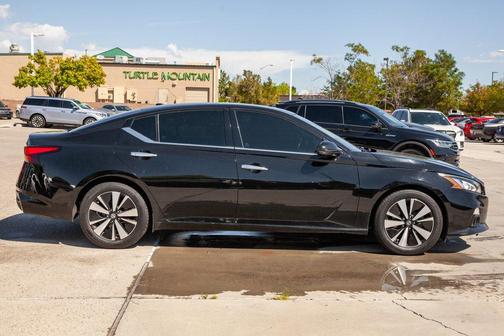 2019 Nissan Altima 2.5 SV