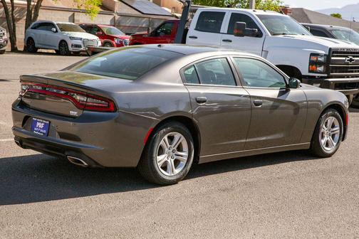 Granite Pearlcoat 2022 Dodge Charger SXT