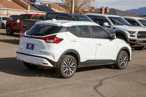 2024 Nissan Kicks SV