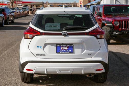 2024 Nissan Kicks SV