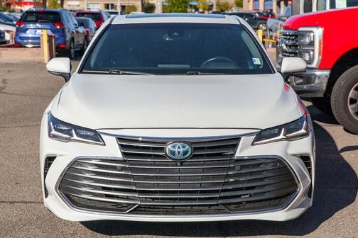 2021 Toyota Avalon Hybrid Limited