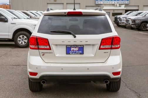 White Noise Tri-Coat 2019 Dodge Journey GT