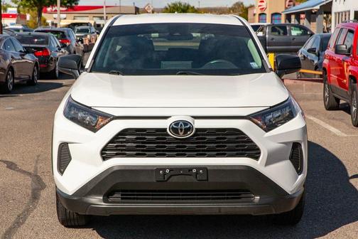 2022 Toyota RAV4 LE