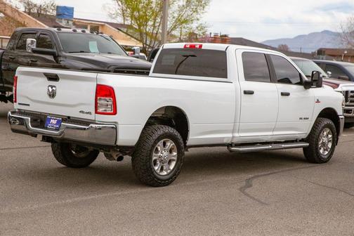 2024 RAM 2500 Big Horn Crew Cab 4x4 8' Box